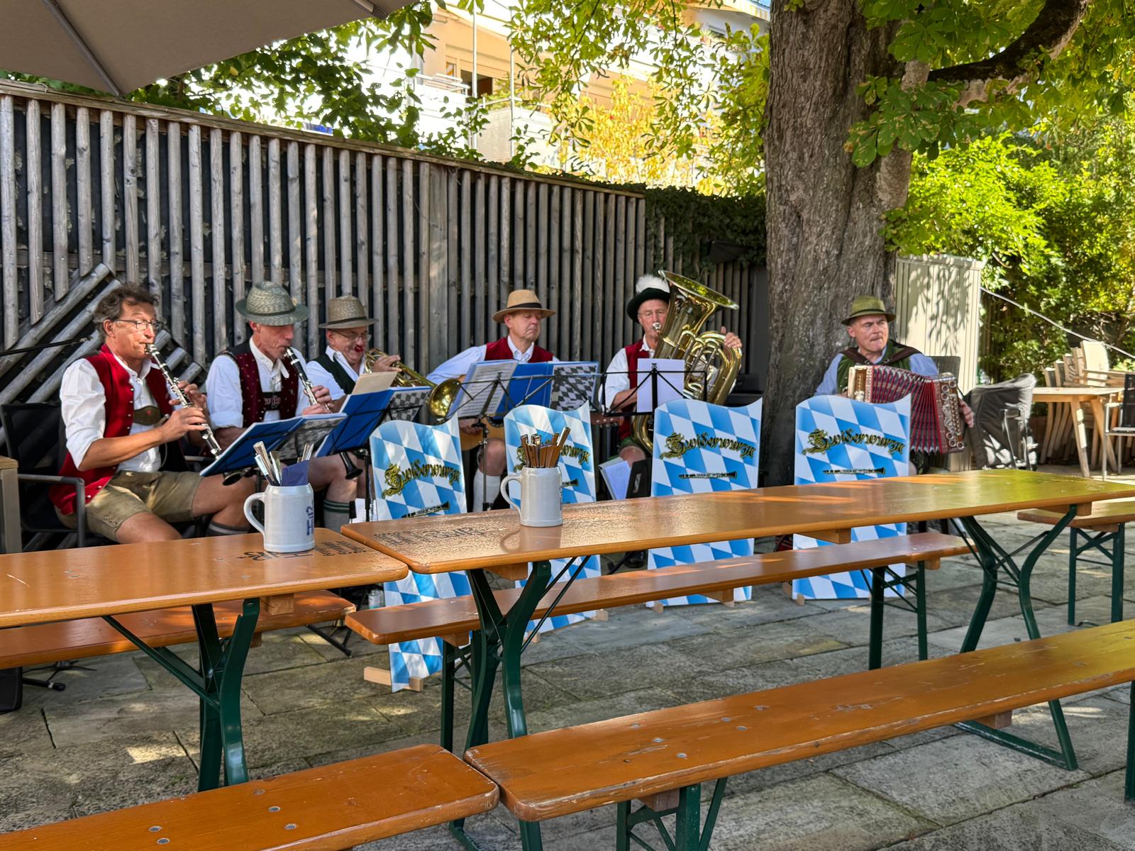 Wiesn Start im Andechser Hof