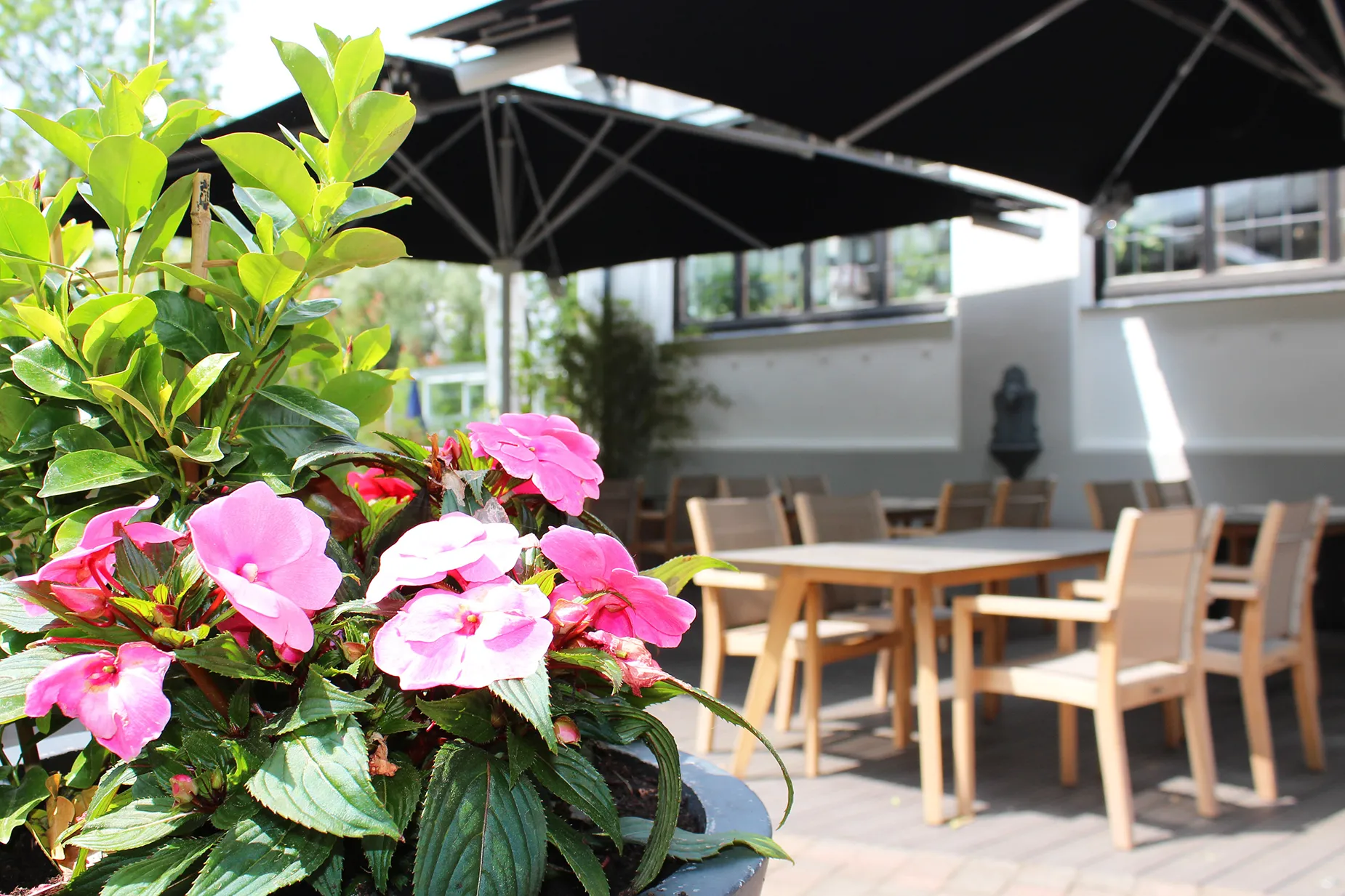 Arthotel-Herrsching-Terrasse